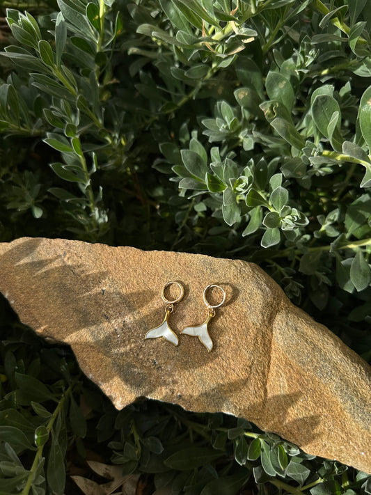Whale Tail Earring | White